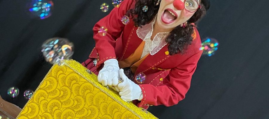 “Barbarela e a Mala Amarela” no Bosque Encena do próximo domingo