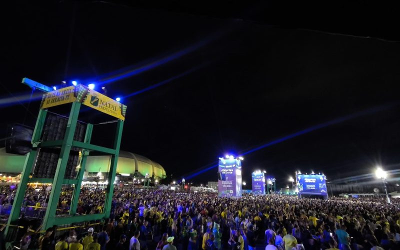 Vitória da Seleção Brasileira e shows nacionais marcam noite do São João de Natal