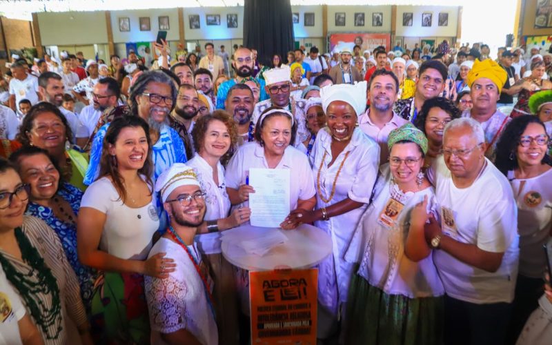 Governadora do RN sanciona lei de combate à intolerância religiosa