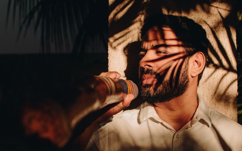 Ramon Gabriel no palco do Som da Mata para celebrar os 20 anos do projeto cultural