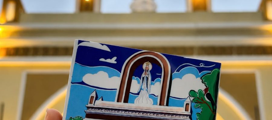 Azulejo com Afeto lança coleção de souvenires da Festa de Sant’Ana 2026 com obras de artistas do Seridó