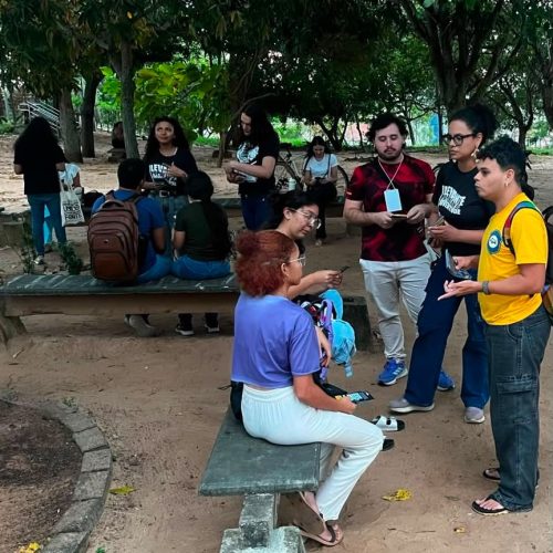Estar longe de casa não é motivo para ficar sem votar. Confira como pedir o voto em trânsito