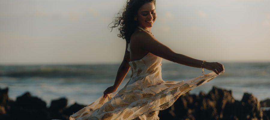 Cantora Dani Cruz realiza circulação do show do seu primeiro álbum “Canto de Sol”