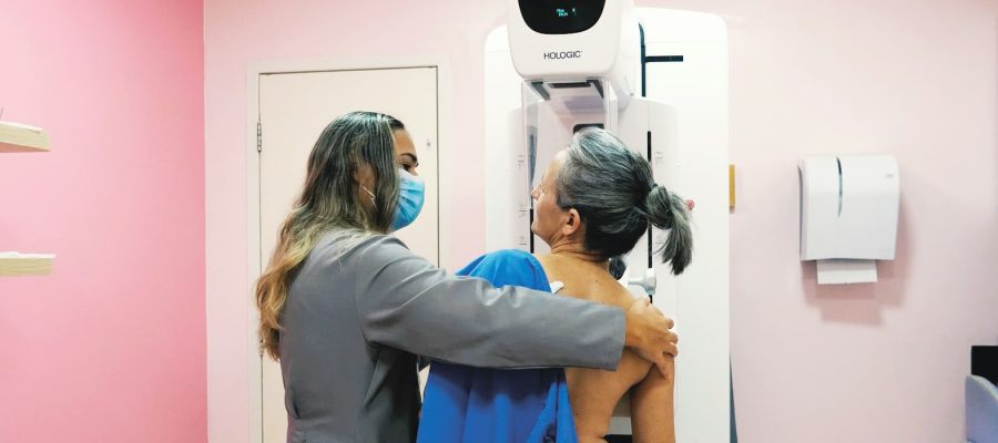 Liga e RedeMAIS lançam campanha de Troco Amigo para aquisição de novo mamógrafo
