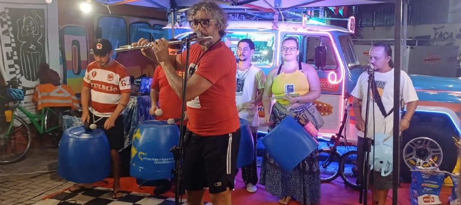 Pau e Lata completa 30 anos e celebra com seminário e baile festivo
