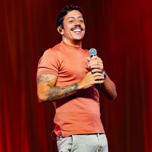 Renato Albani apresenta “Salve-se Quem Puder” nesta sexta (30) em Natal