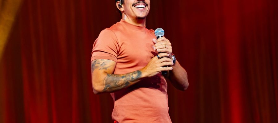 Renato Albani apresenta “Salve-se Quem Puder” nesta sexta (30) em Natal