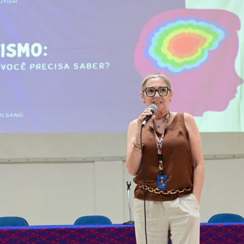 Mãe Atípica vitoriosa na Suprema Corte dos EUA traz ao RN programa internacional de inclusão autista