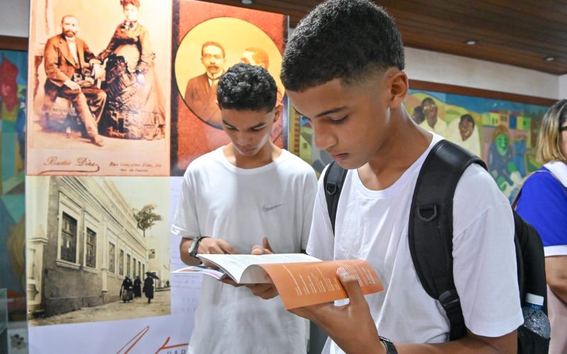 Auta para Todos: Exposição sobre a vida de Auta de Souza irá a outros Estados