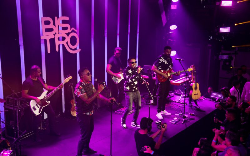 Carnaval chegando! Ouça cinco músicas da Band Bistrô para cair na folia