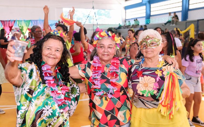 Festa e diversão marcam Carnaval dos Idosos no município de Parnamirim
