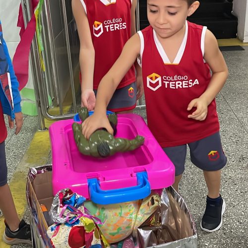 Comunidade escolar celebra o Dia das Crianças com ação de solidariedade na Grande Natal