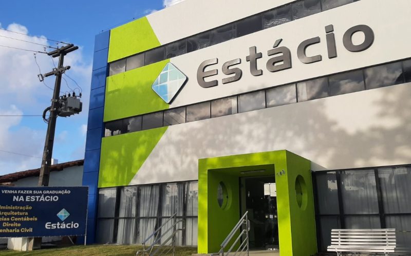 Estácio promove feira virtual de empregos e estágios do Brasil