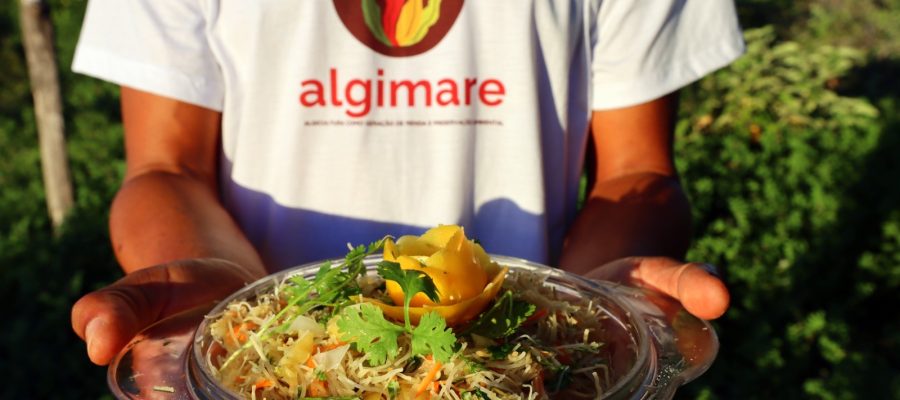 Projeto Algimare realiza minicurso gratuito de produção de cosméticos com algas marinhas em Macau e Galinhos
