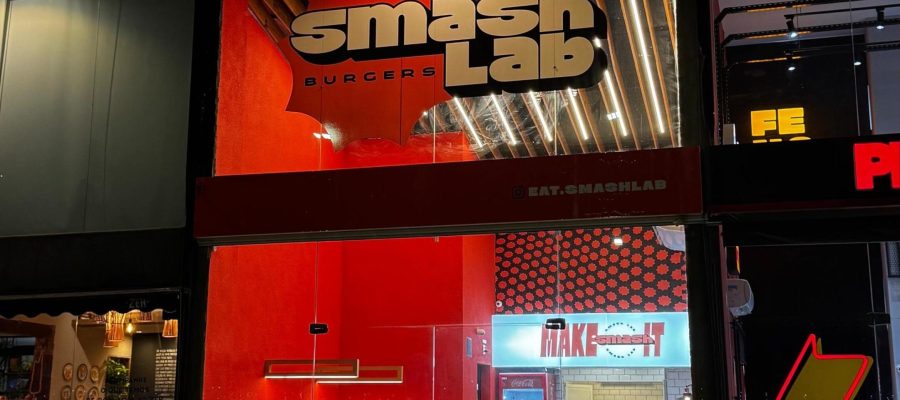 Smash Lab Burgers apresenta nova hamburgueria em Natal inspirada em técnica americana de preparo