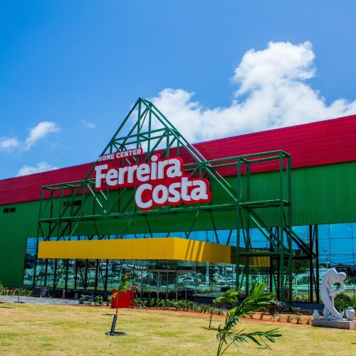 Ferreira Costa completa 142 anos em meio à transformação do consumo em panorama global