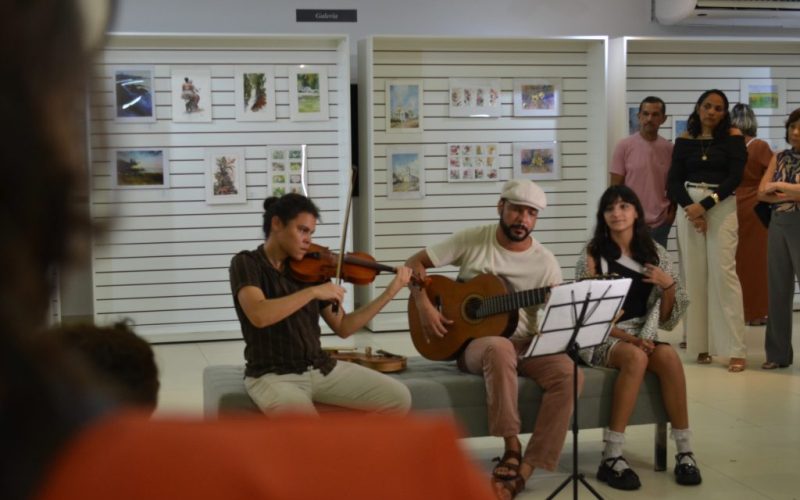 Visitação de exposição internacional de aquarelistas em Natal segue até o dia 31