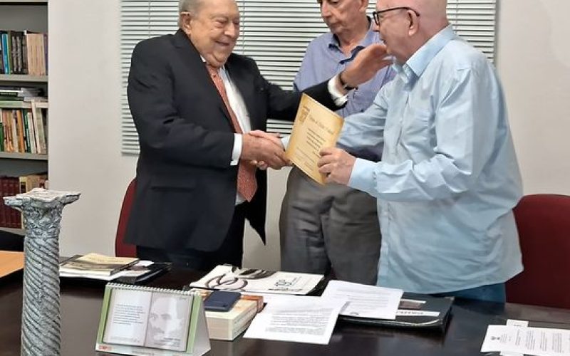 Ex-deputado Ezequiel Ferreira de Souza é homenageado no Conselho Estadual de Cultura