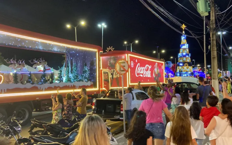 Caravana de Natal da Coca-Cola acontece no dia 21, começando na Zona Norte; Veja o percurso