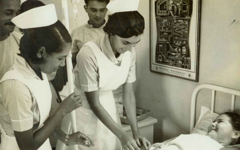 Exposição reúne fotografias e objetos da Escola de Saúde da UFRN na década de 1950