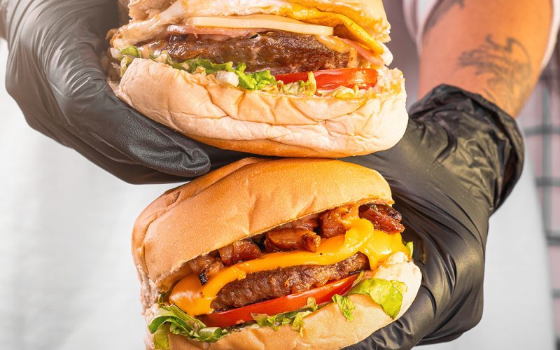 Pittsburg divulga horários especiais para o fim de ano em todas as unidades