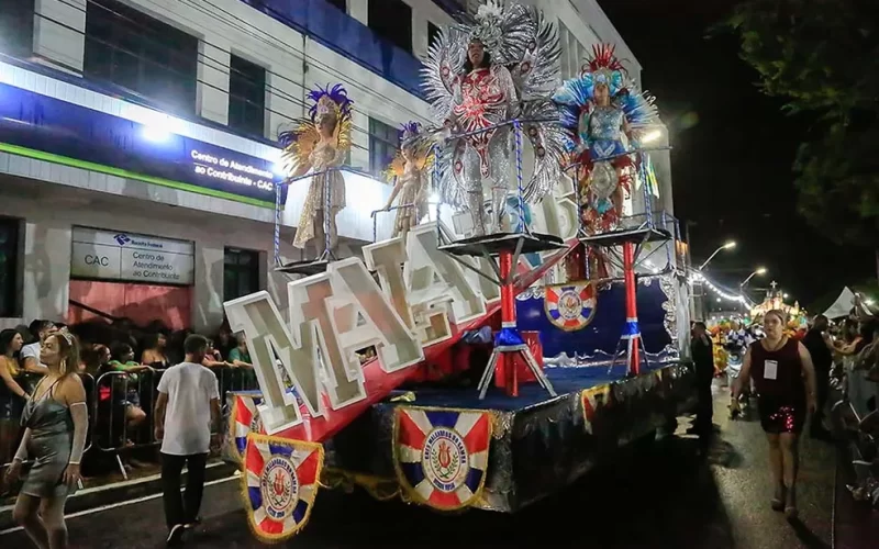 Quatro escolas se apresentam hoje na 2ª noite de desfile das Escolas de Samba de Natal