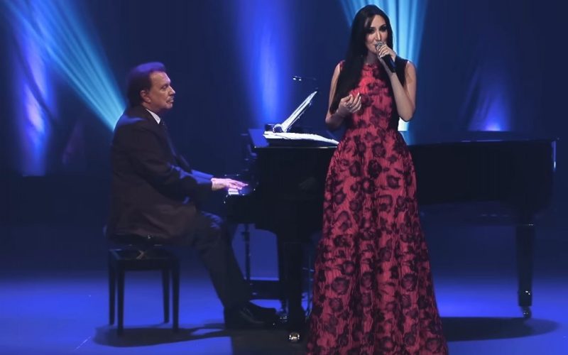 É hoje! Marina Elali celebra 20 anos de carreira com grande show no Teatro Riachuelo em Natal