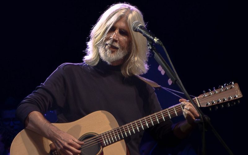 Oswaldo Montenegro apresenta novo show “O Melhor da Vida Ainda Vai Acontecer” em Natal