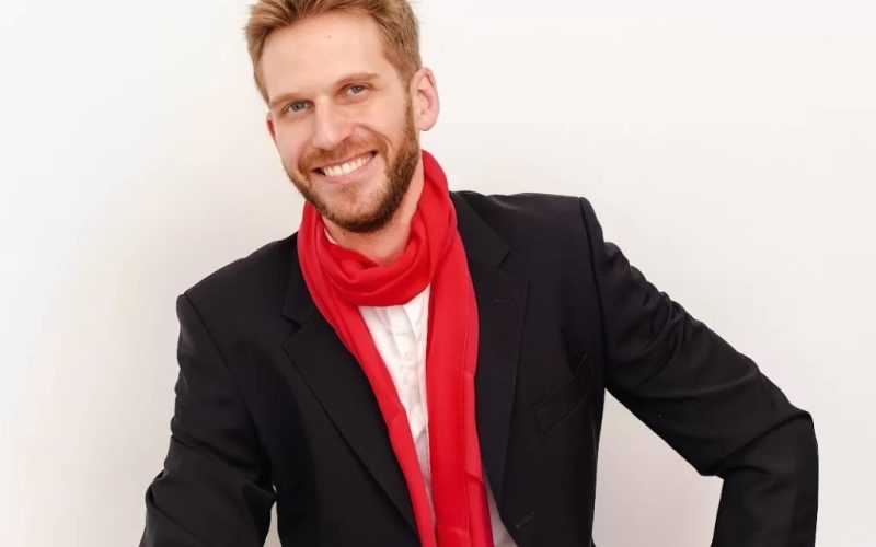Sucesso nas redes sociais, Paul Cabannes faz show em Natal no dia 21 de fevereiro