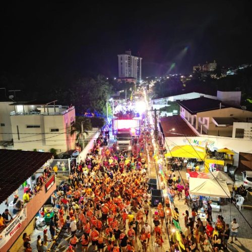 Carnaval de Parnamirim reuniu mais de 400 mil pessoas na Praia de Pirangi