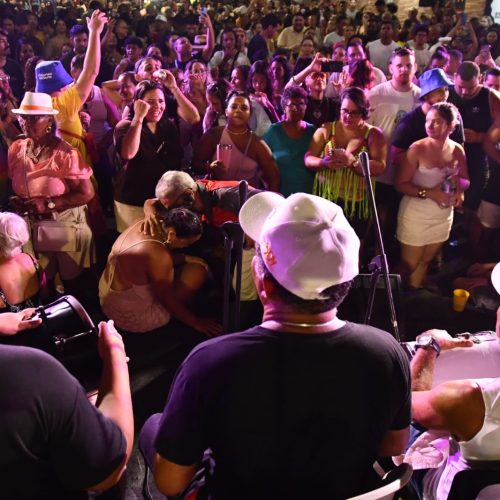 Segunda de Vagabundo transforma as Rocas em palco do samba no Carnaval de Natal 2026