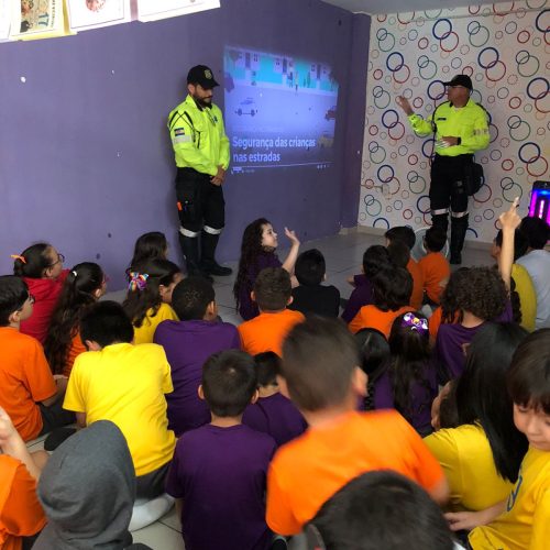 Parnamirim promove aula educativa para crianças sobre segurança no trânsito