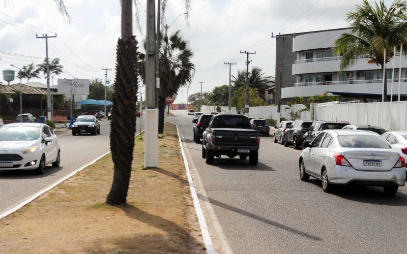 Trânsito passa por mudanças neste sábado (11) na Praia de Pirangi