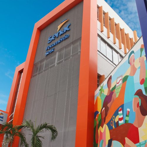 Últimas vagas para cursos gratuitos do projeto Conectando Mulheres – Senac Code