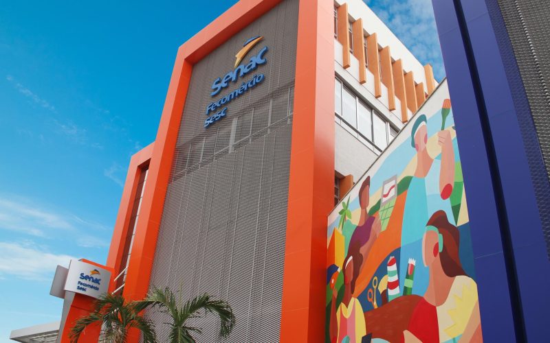 Últimas vagas para cursos gratuitos do projeto Conectando Mulheres – Senac Code