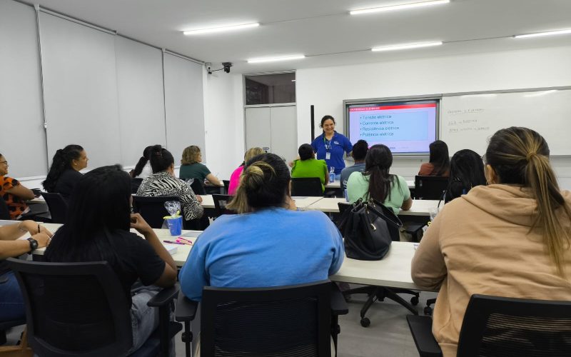 SENAI oferece turmas do curso de Mecânico em Sistemas de Climatização para mulheres