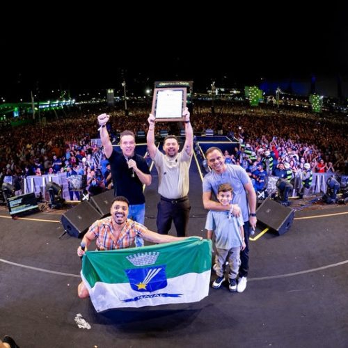 Xand Avião emociona Natal com show da turnê “O Forró é POP” e recebe homenagem