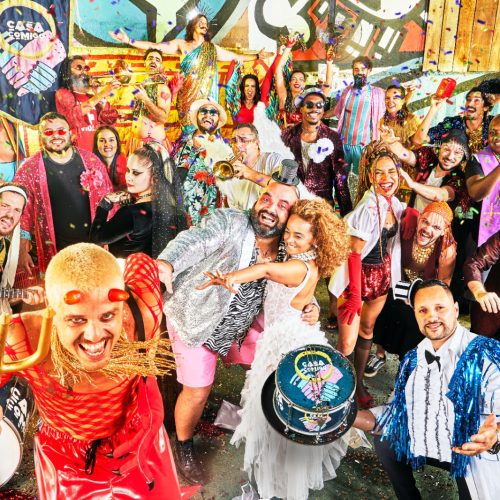 Bloco Casa Comigo une nostalgia e malícia dos anos 90 no Carnaval de São Paulo