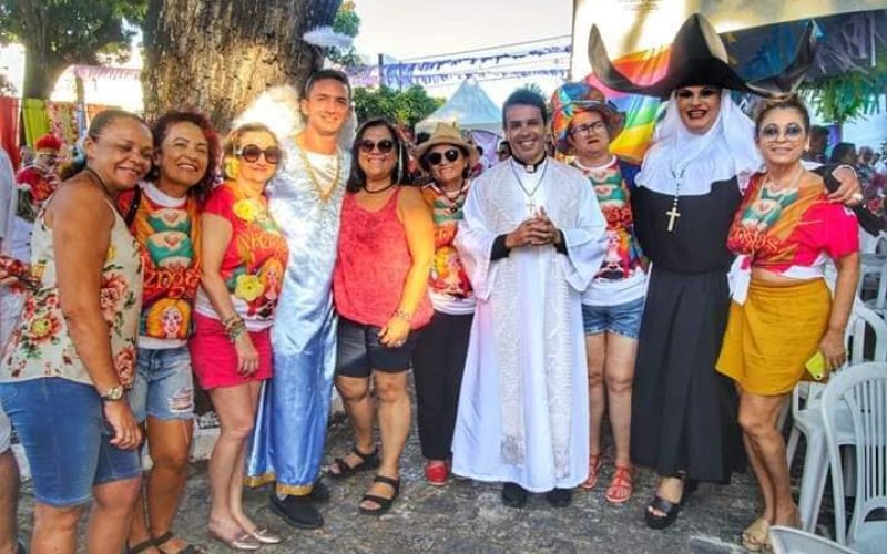 Feijoada-baile do Bloco das Kengas ocorre no próximo domingo (23) no SESI Solar Bela Vista