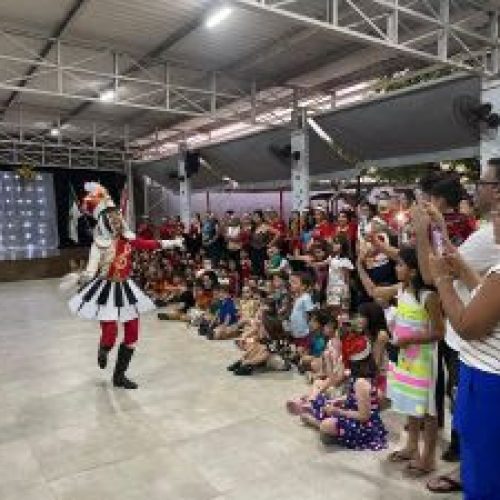 Natal solidário: escola de Parnamirim mobiliza doações para projeto social