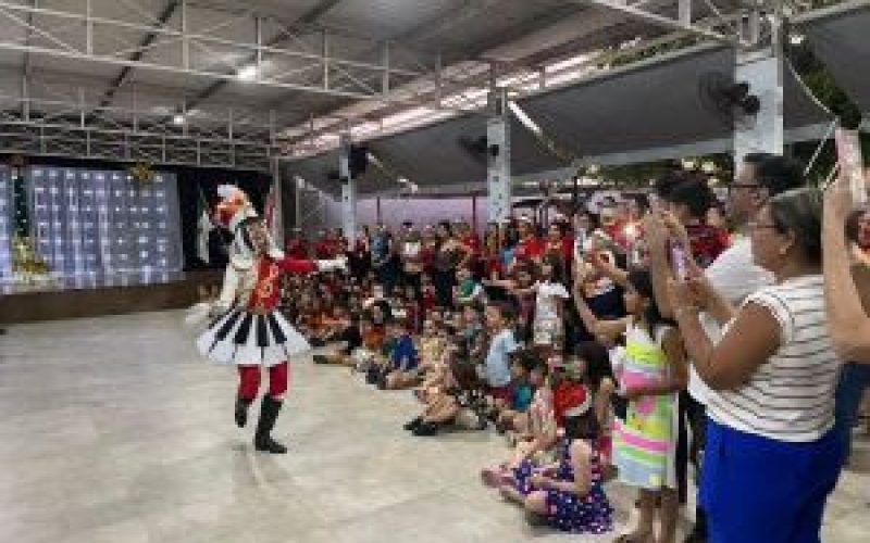 Natal solidário: escola de Parnamirim mobiliza doações para projeto social